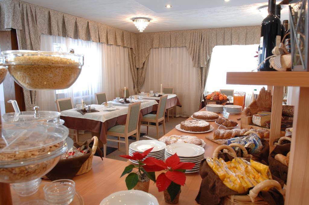 Cimon Dolomites Hotel Predazzo Eksteriør bilde
