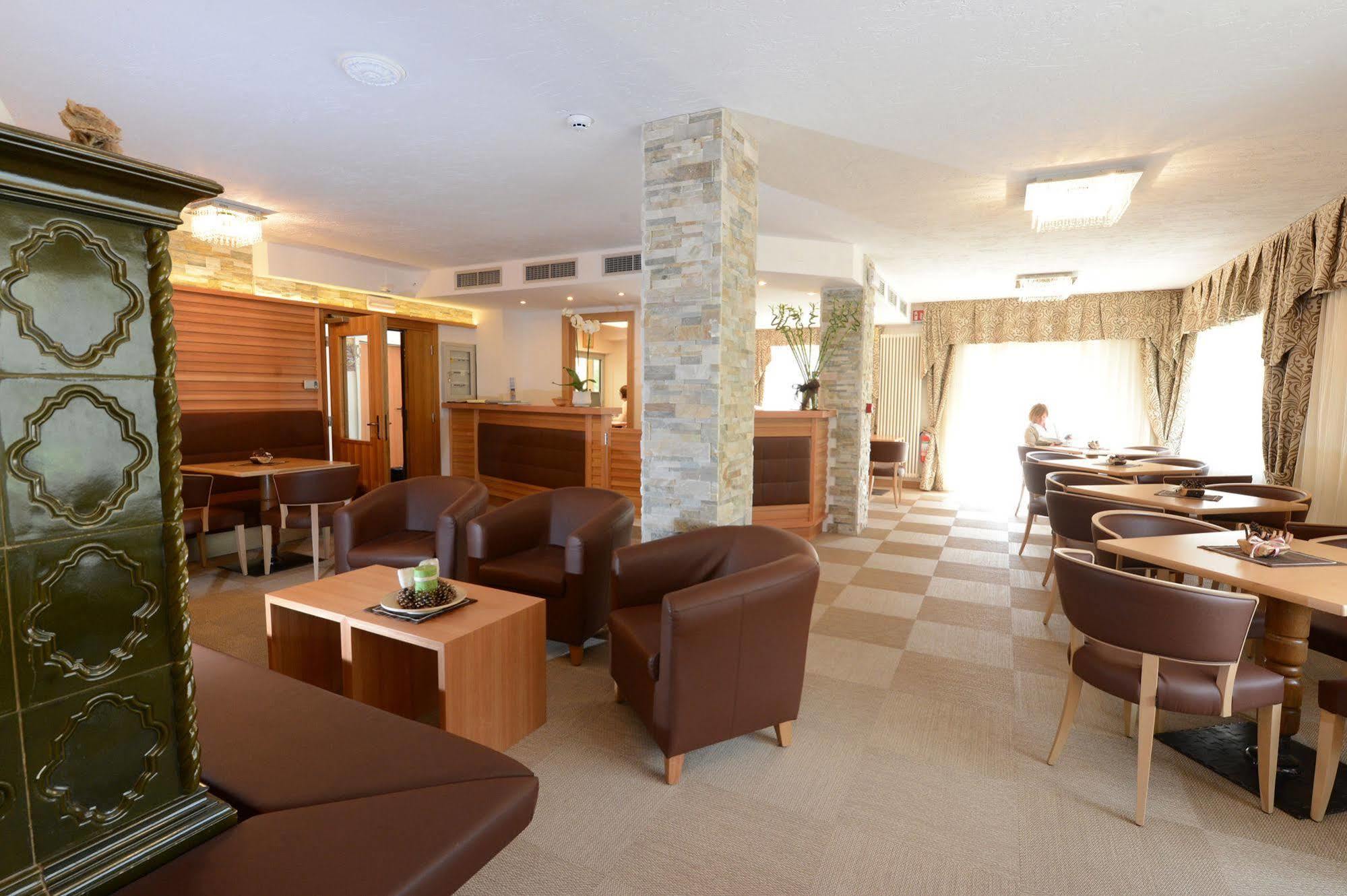 Cimon Dolomites Hotel Predazzo Eksteriør bilde